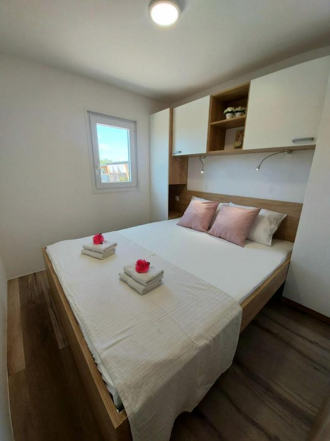 Mobile Homes Charly Tisno Extérieur photo