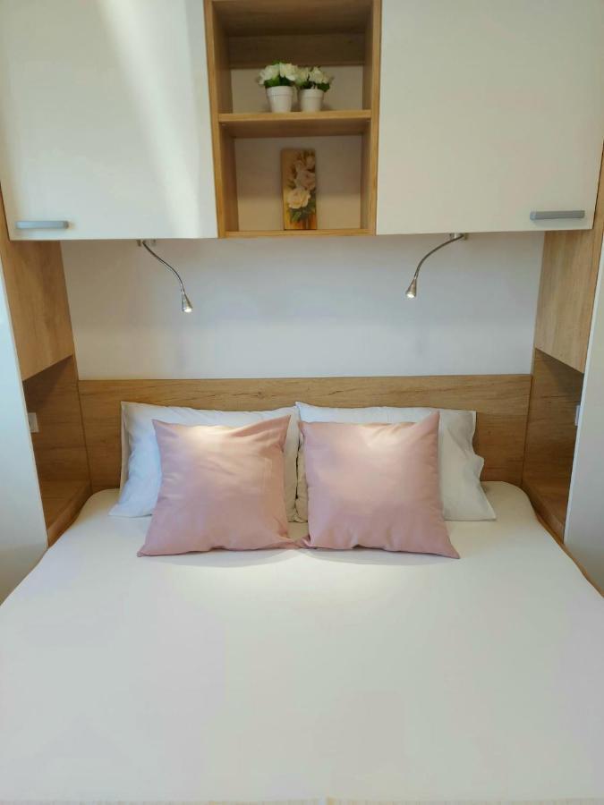Mobile Homes Charly Tisno Extérieur photo
