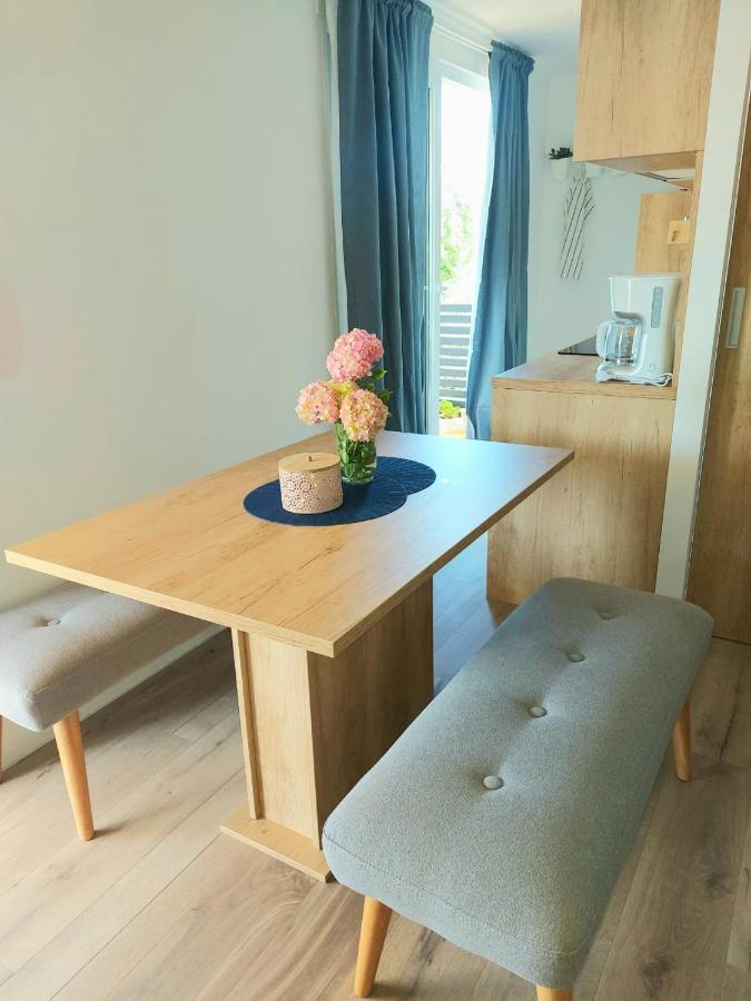 Mobile Homes Charly Tisno Extérieur photo