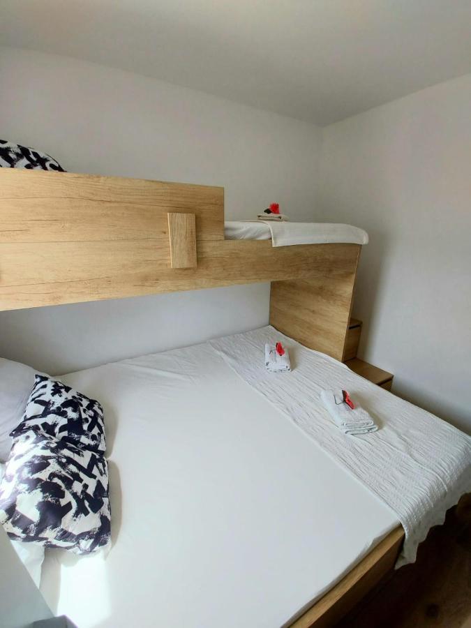Mobile Homes Charly Tisno Extérieur photo
