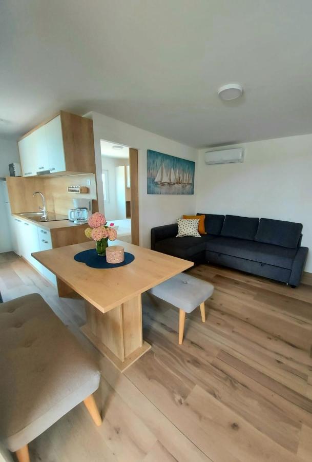 Mobile Homes Charly Tisno Extérieur photo